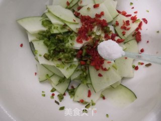 凉拌水瓜的做法步骤：7