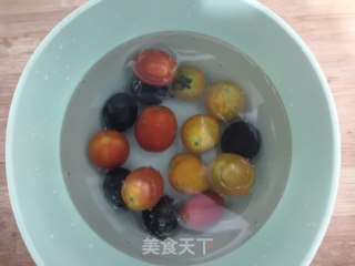 酸奶谷物圣女果的做法步骤：2