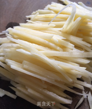 小麦胚芽土豆饼的做法步骤：2