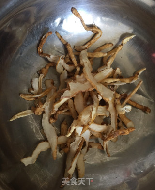立秋健康养生汤的做法步骤：4