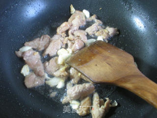 里脊肉鸡蛋干炒花菜的做法步骤：10