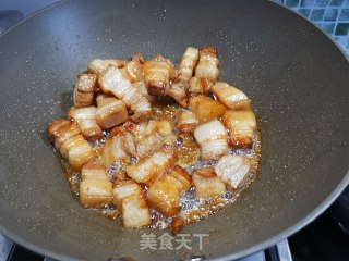 红烧肉炖鸡蛋的做法步骤：5
