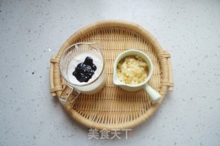 炒酸奶的做法步骤：2