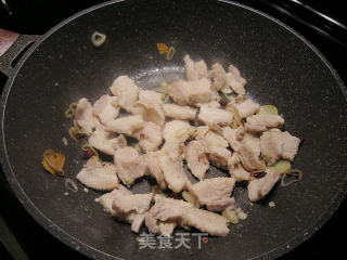 焖五花肉片的做法步骤：5