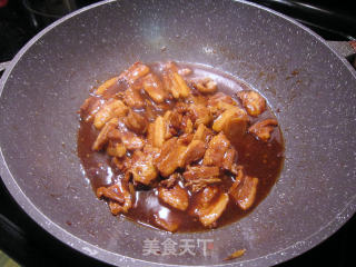 焖五花肉片的做法步骤：7