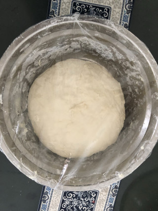 酱牛肉包的做法步骤：2