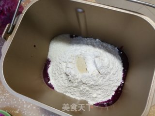 火龙果面包的做法步骤：4