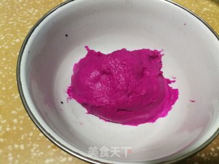 火龙果面包的做法步骤：6