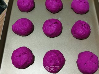 火龙果面包的做法步骤：9