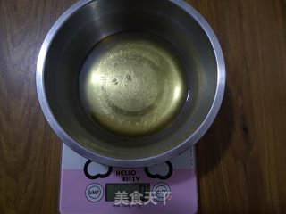 果仁蜂蜜桃酥的做法步骤：2