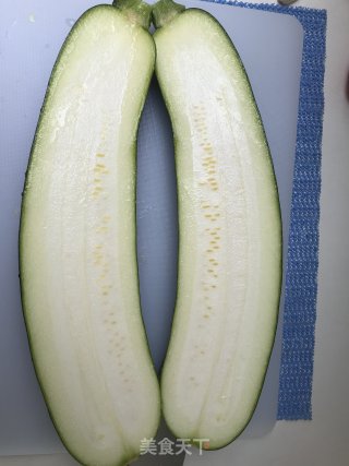 西红肉酱烤角瓜的做法步骤：2