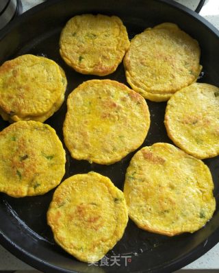 鲜玉米早餐饼的做法步骤：7