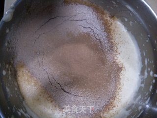 6寸海棉可可蛋糕(无油版)的做法步骤：9
