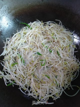 素炒豆芽菜的做法步骤：5