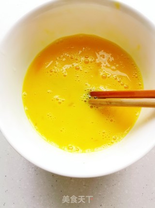 丝瓜虾米鸡蛋汤的做法步骤：3