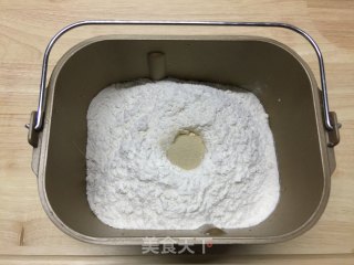 超软南瓜吐司的做法步骤：2