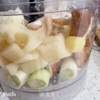 猪饲料系列之烤鸡肉丸的做法步骤：3