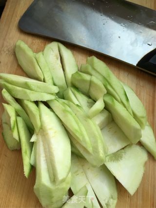 煎蛋炒丝瓜的做法步骤：3