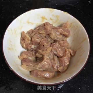 豆芽炒肉丝的做法步骤：3
