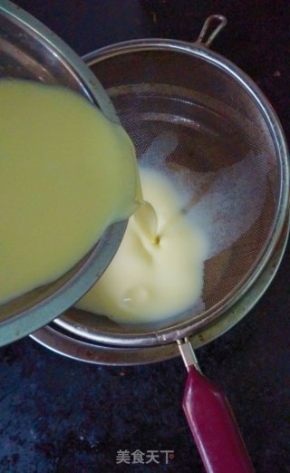 简易版蛋挞的做法步骤：3