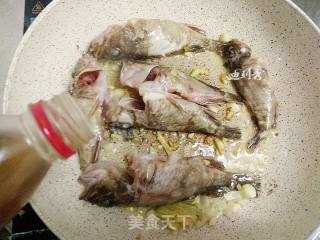 虎头鱼豆腐汤的做法步骤：5