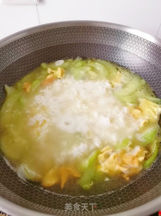 鸡蛋丝瓜汤饭的做法步骤：9