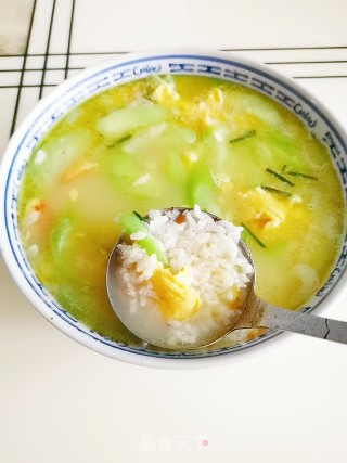鸡蛋丝瓜汤饭的做法步骤：12