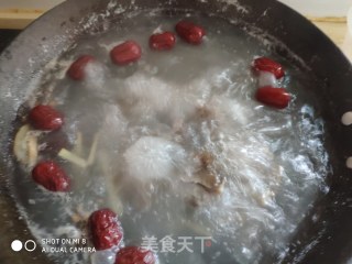 润燥汤羹   冬瓜排骨汤的做法步骤：2