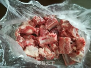 清炖排骨的做法步骤：1