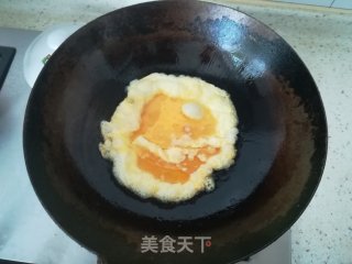 碎椒炒鸡蛋的做法步骤：4