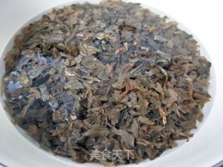 梅菜扣肉的做法步骤：2