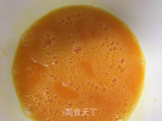 鱼汤花蛤肉蒸鸡蛋的做法步骤：1