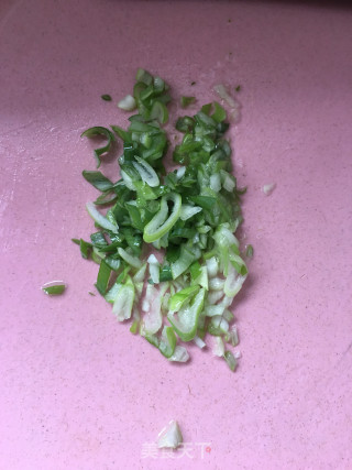 葱油鱼片的做法步骤：2