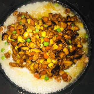 香菇什锦焖饭的做法步骤：3