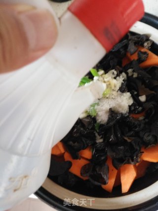 五花肉煲千叶豆腐的做法步骤：10