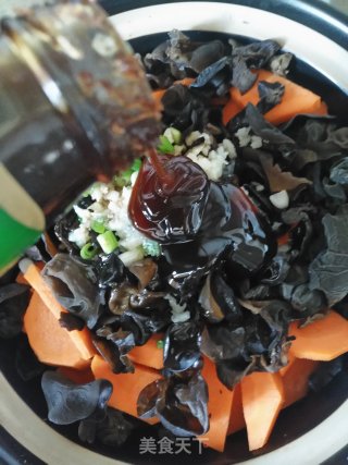 五花肉煲千叶豆腐的做法步骤：11
