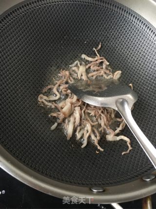 肉丝仔姜的做法步骤：10