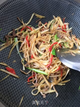 肉丝仔姜的做法步骤：16
