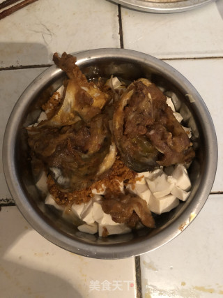 豆腐焖鱼的做法步骤：2