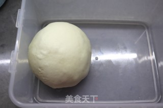 牛角小面包的做法步骤：4