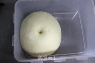 牛角小面包的做法步骤：5