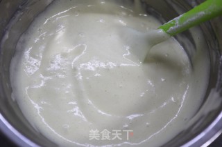 猕猴桃酸奶奶酪慕斯蛋糕的做法步骤：5