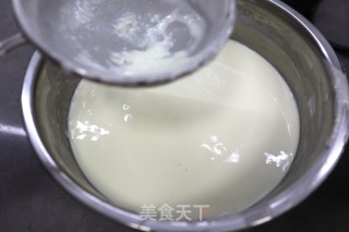 猕猴桃酸奶奶酪慕斯蛋糕的做法步骤：11