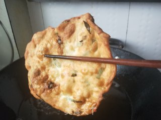 葱香发面油饼的做法步骤：13