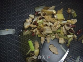 豆角炒肉的做法步骤：5