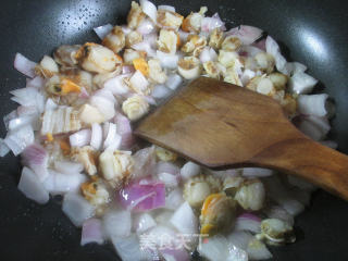 洋葱扇贝肉炒老豆腐的做法步骤：5