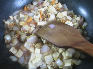 洋葱扇贝肉炒老豆腐的做法步骤：9