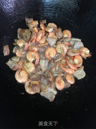 鲜虾五花肉芥蓝炒饭的做法步骤：7