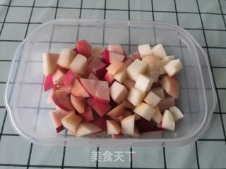水蜜桃香蕉奶昔的做法步骤：1