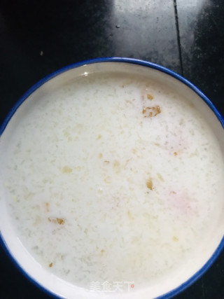 牛奶雪燕桃胶羹的做法步骤：3